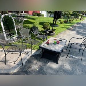 Set of outdoor furniture